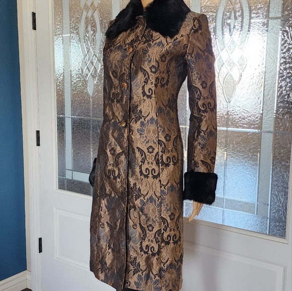 HEART MOON STAR COAT SZ Xsm - Picture 10 of 16